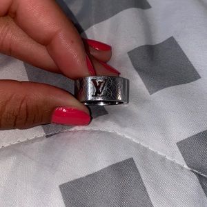 Louis Vuitton Champs Elysees Ring.